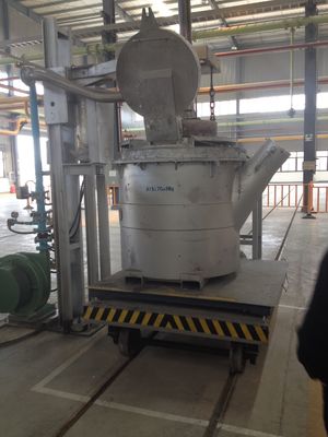Resistencia a altas temperaturas Cucharas de transferencia de aluminio fundido con tapa y temperatura máxima de servicio ≤ 850 °C