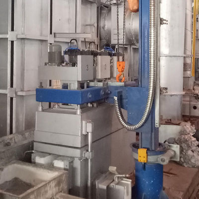 En la línea unidad de desgasificación rotatoria para quitar el hidrógeno del aluminio fundido
