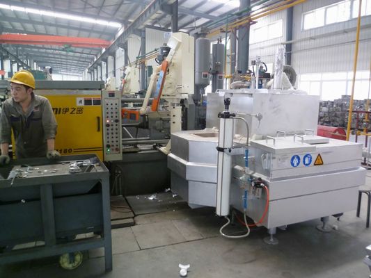 Molde de lanzamiento del dado del hierro de 1 tonelada del metal de fuel de aluminio de acero del horno fusorio