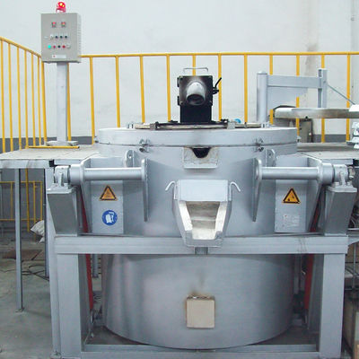 Precisión de control de temperatura ± 1C Horno de fusión de aluminio con alarma de temperatura y método de enfriamiento por aire