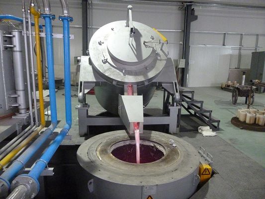 Horno de almacenamiento de aluminio de 1000 kg de capacidad para almacenar crisol y aluminio