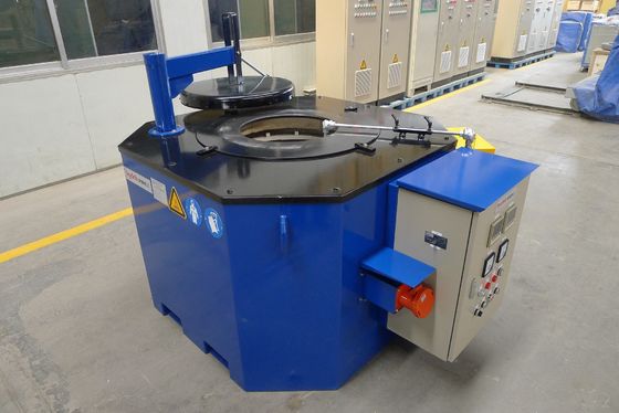 Horno fusorio del crisol eléctrico inclinable azul 1200KG para 280 Kg/H del acero Outshell del hierro
